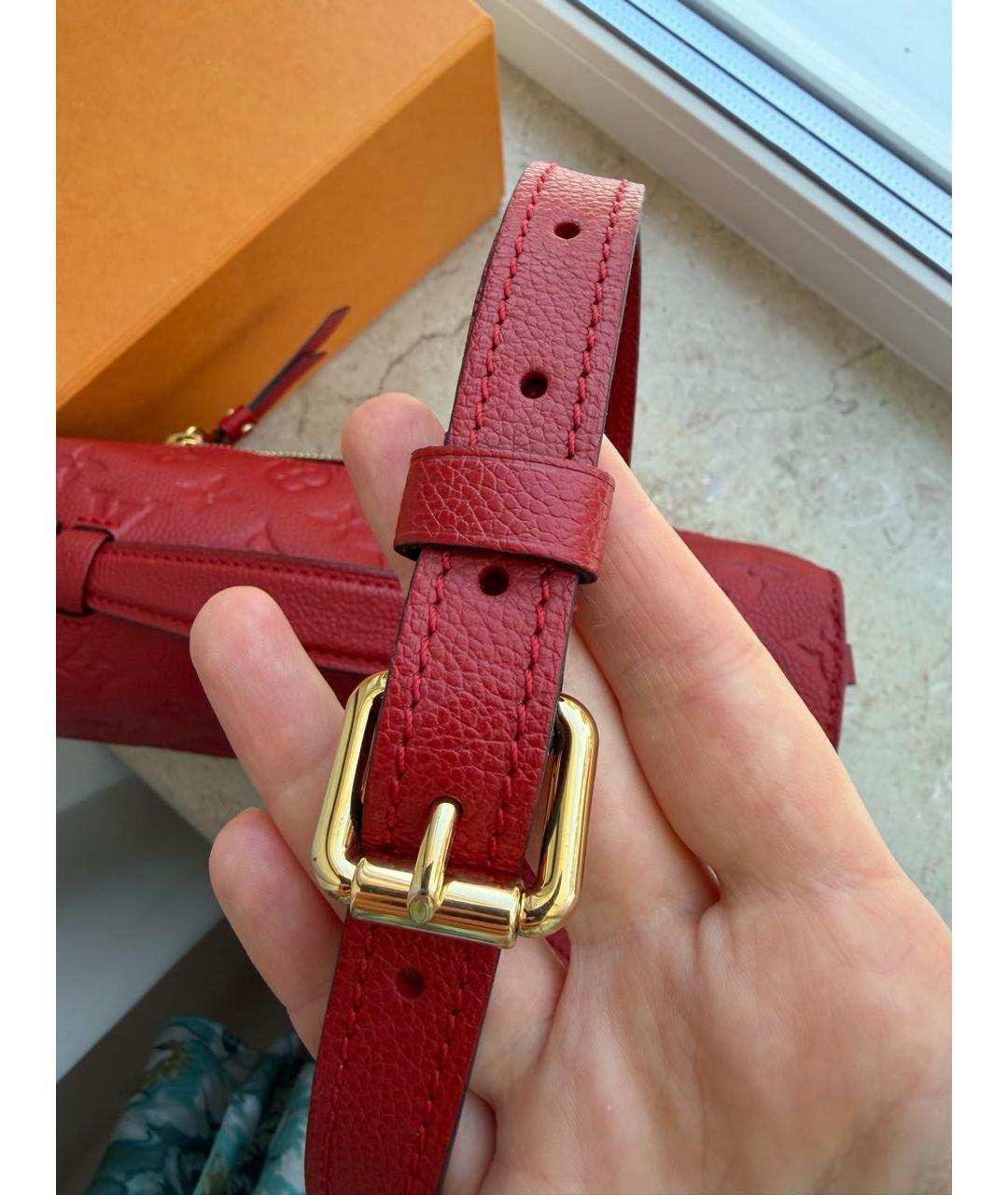 LOUIS VUITTON Красная кожаная сумка на плечо, фото 5