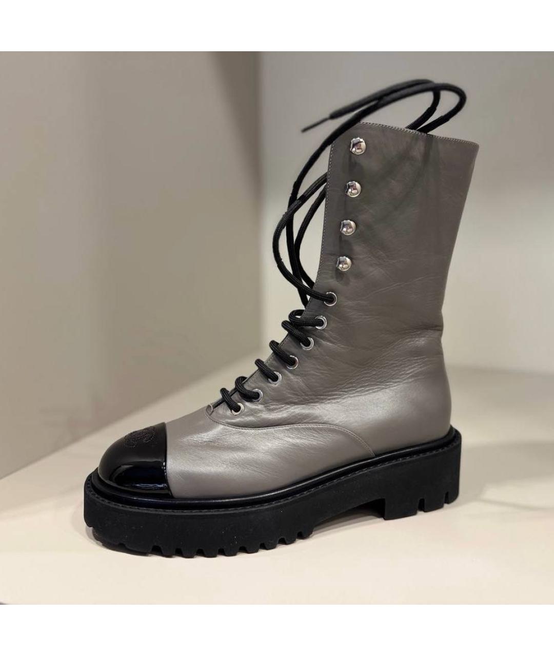 CHANEL Серые кожаные ботинки, фото 2