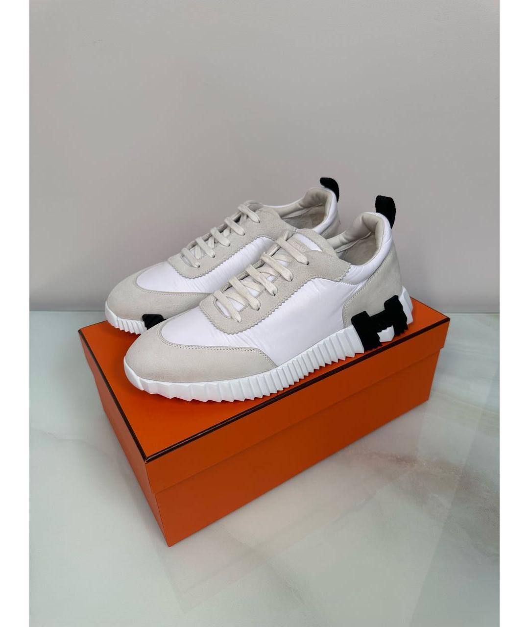 HERMES Белые замшевые низкие кроссовки / кеды, фото 2