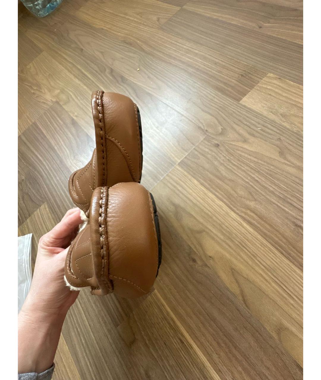 UGG AUSTRALIA Коричневые кожаные мокасины, фото 4