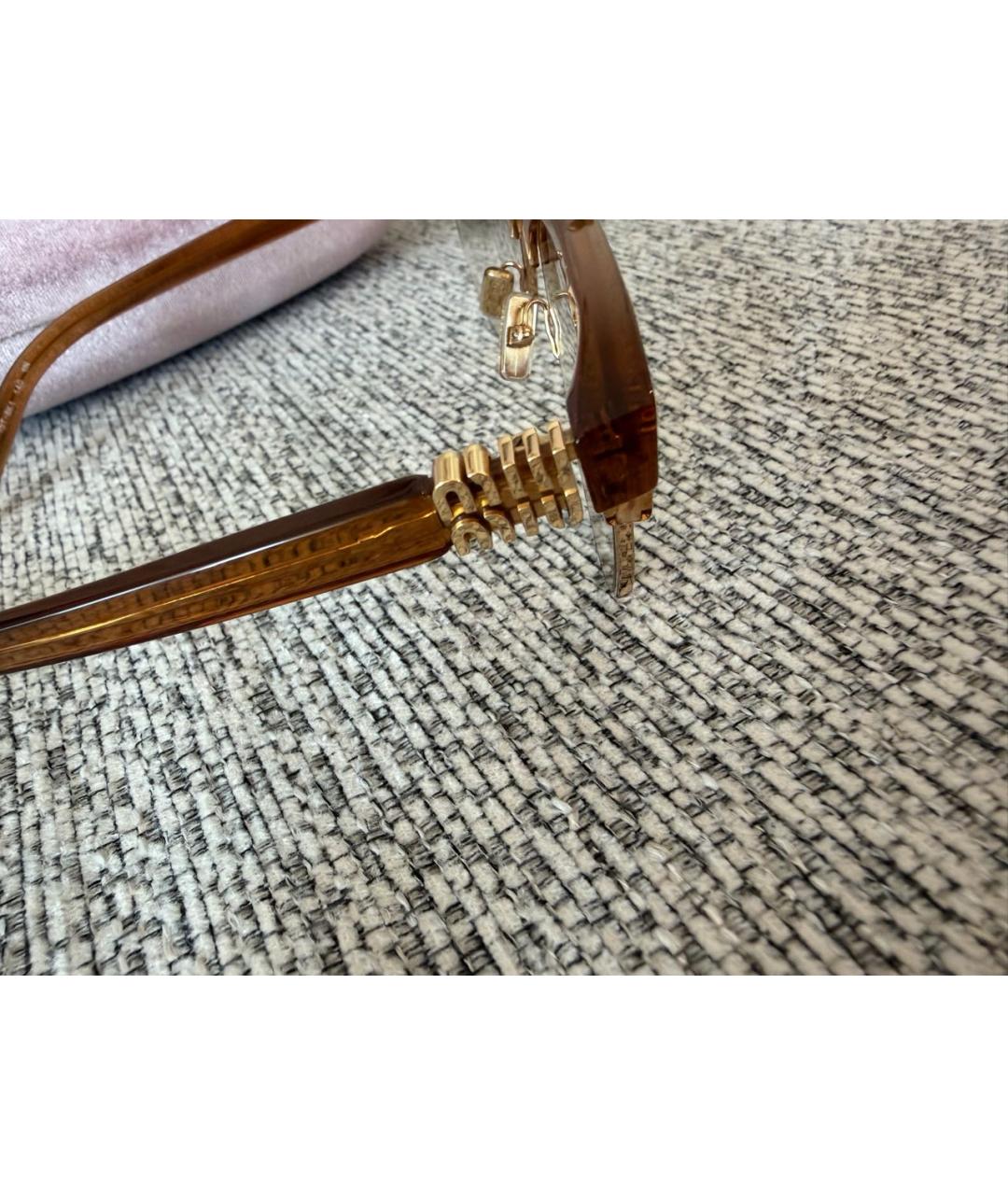 MIU MIU Коричневые пластиковые солнцезащитные очки, фото 7