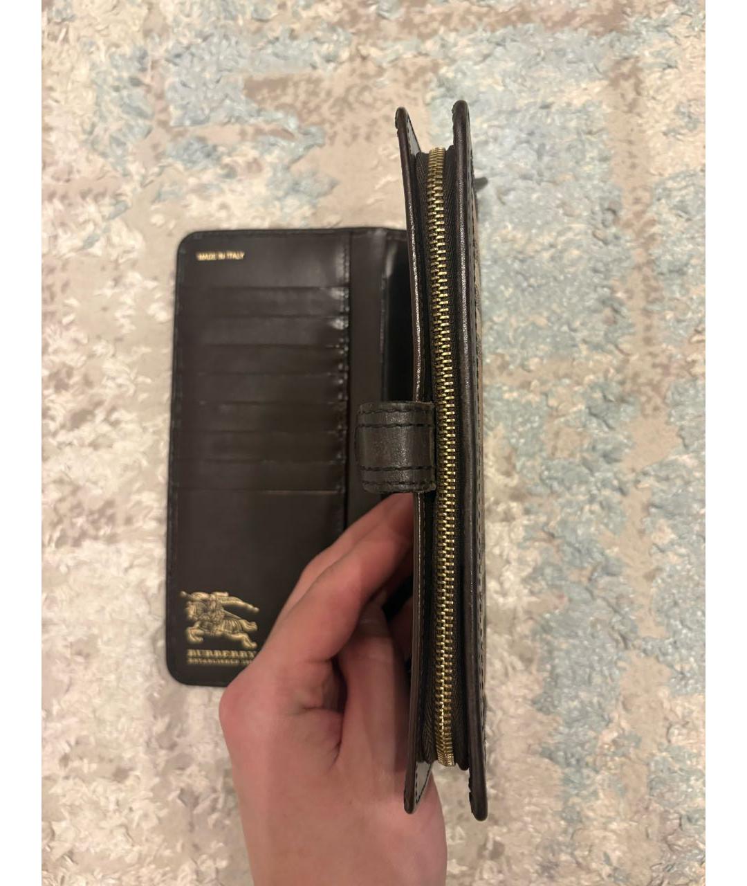 BURBERRY Бежевый кошелек, фото 3