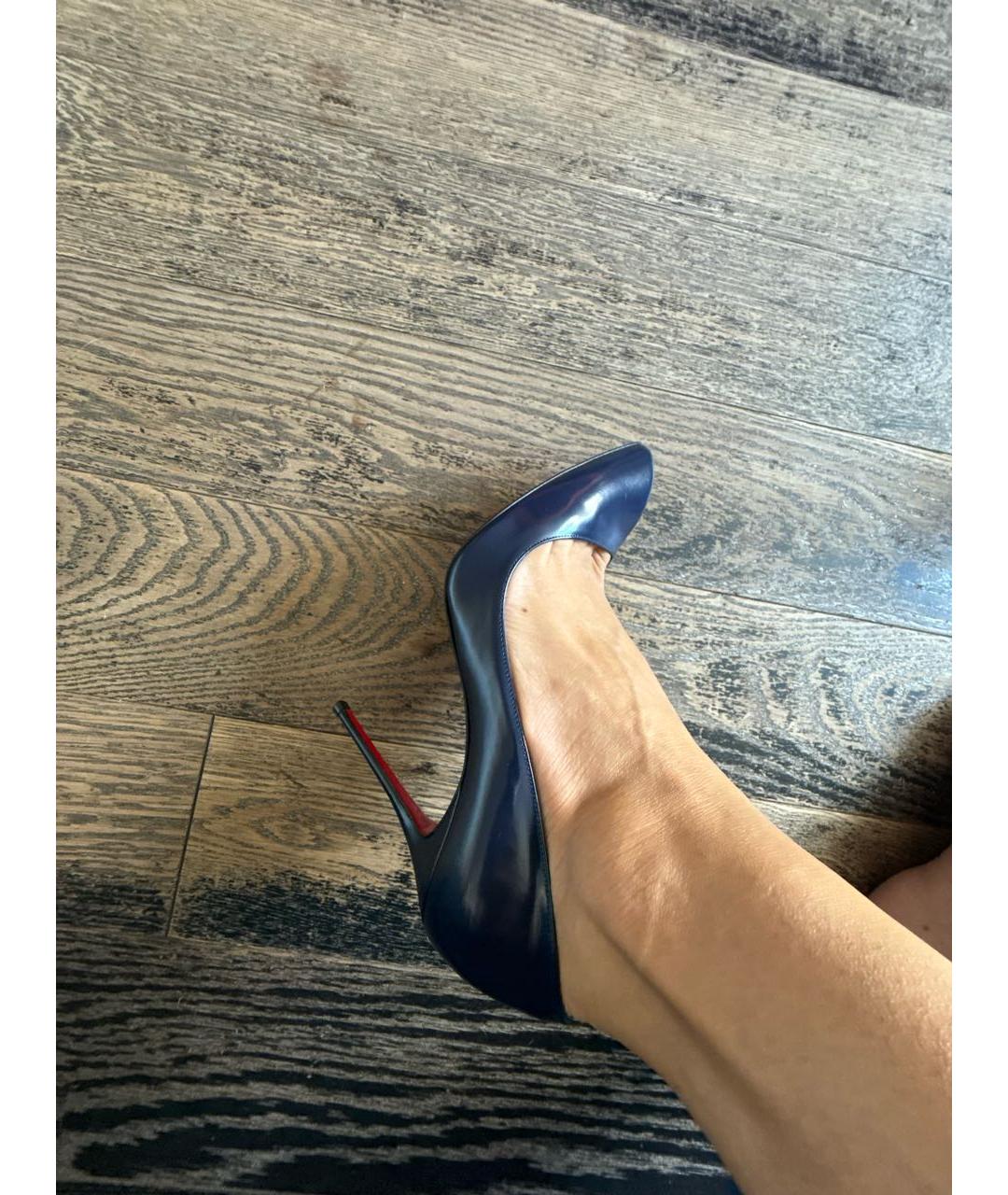 CHRISTIAN LOUBOUTIN Темно-синие туфли из лакированной кожи, фото 5