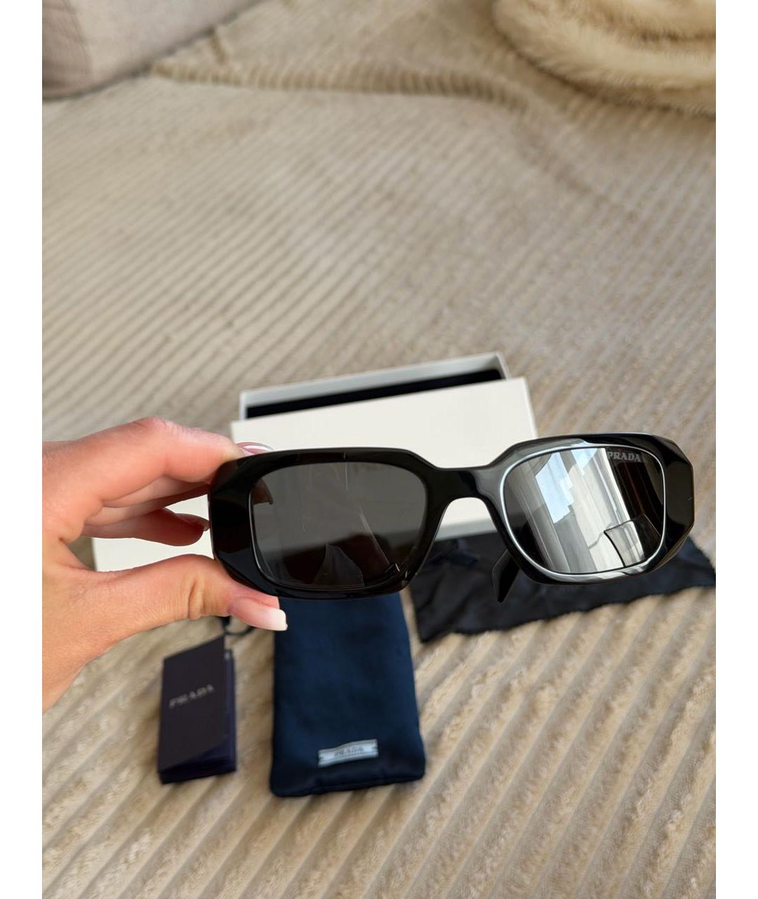 PRADA Черные солнцезащитные очки, фото 2