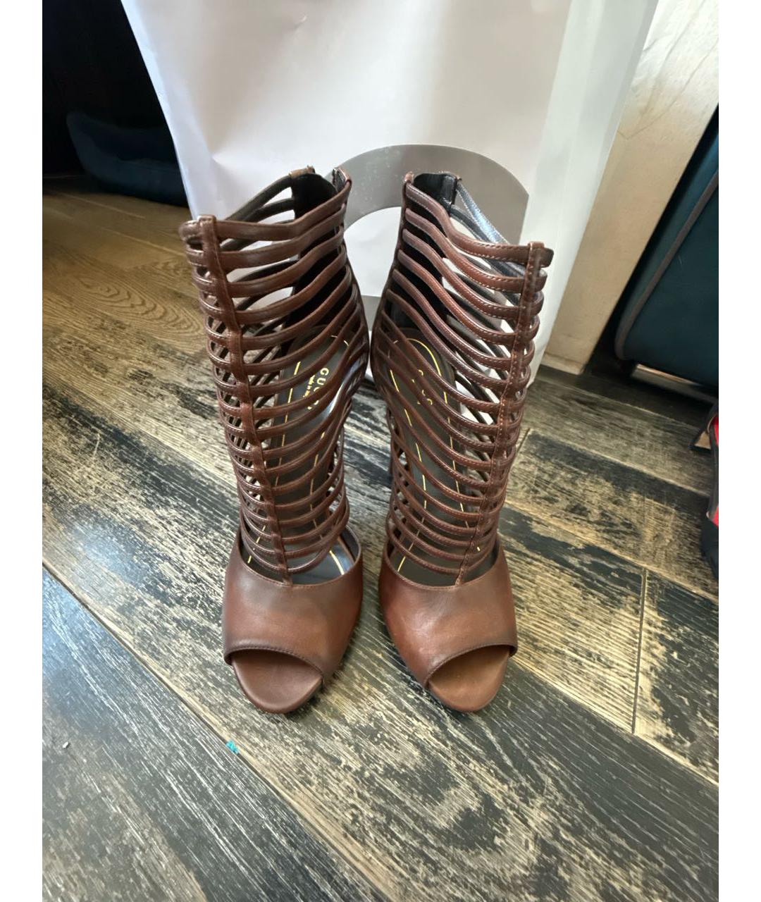 GUCCI Коричневые кожаные туфли, фото 2