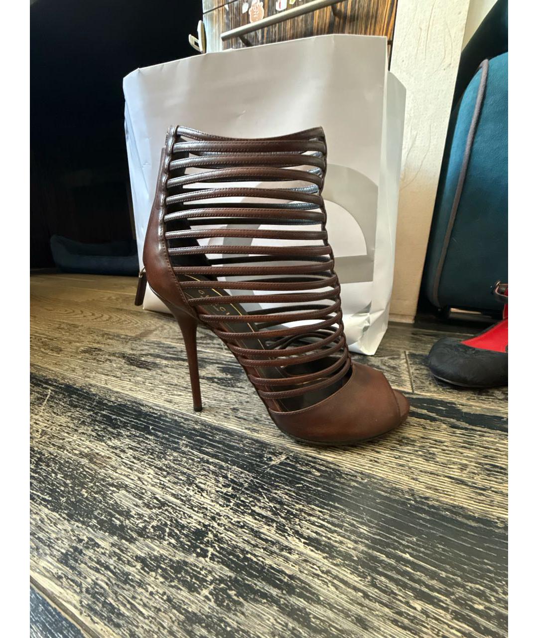 GUCCI Коричневые кожаные туфли, фото 7