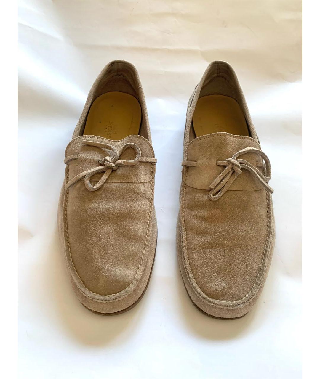 HERMES Бежевые замшевые мокасины, фото 2