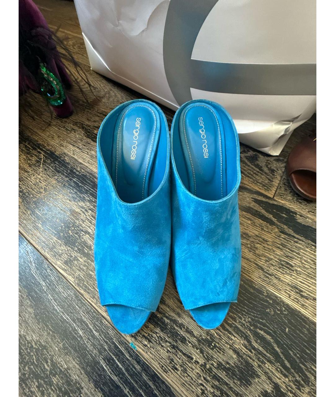 SERGIO ROSSI Голубые замшевые мюли, фото 2