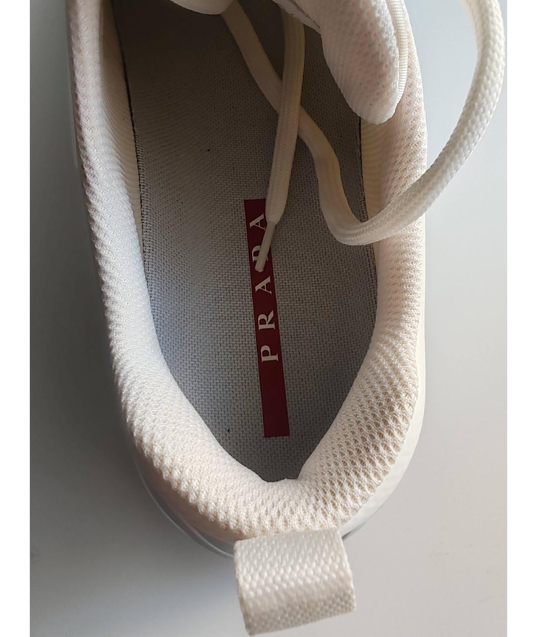 PRADA Белые низкие кроссовки / кеды, фото 4