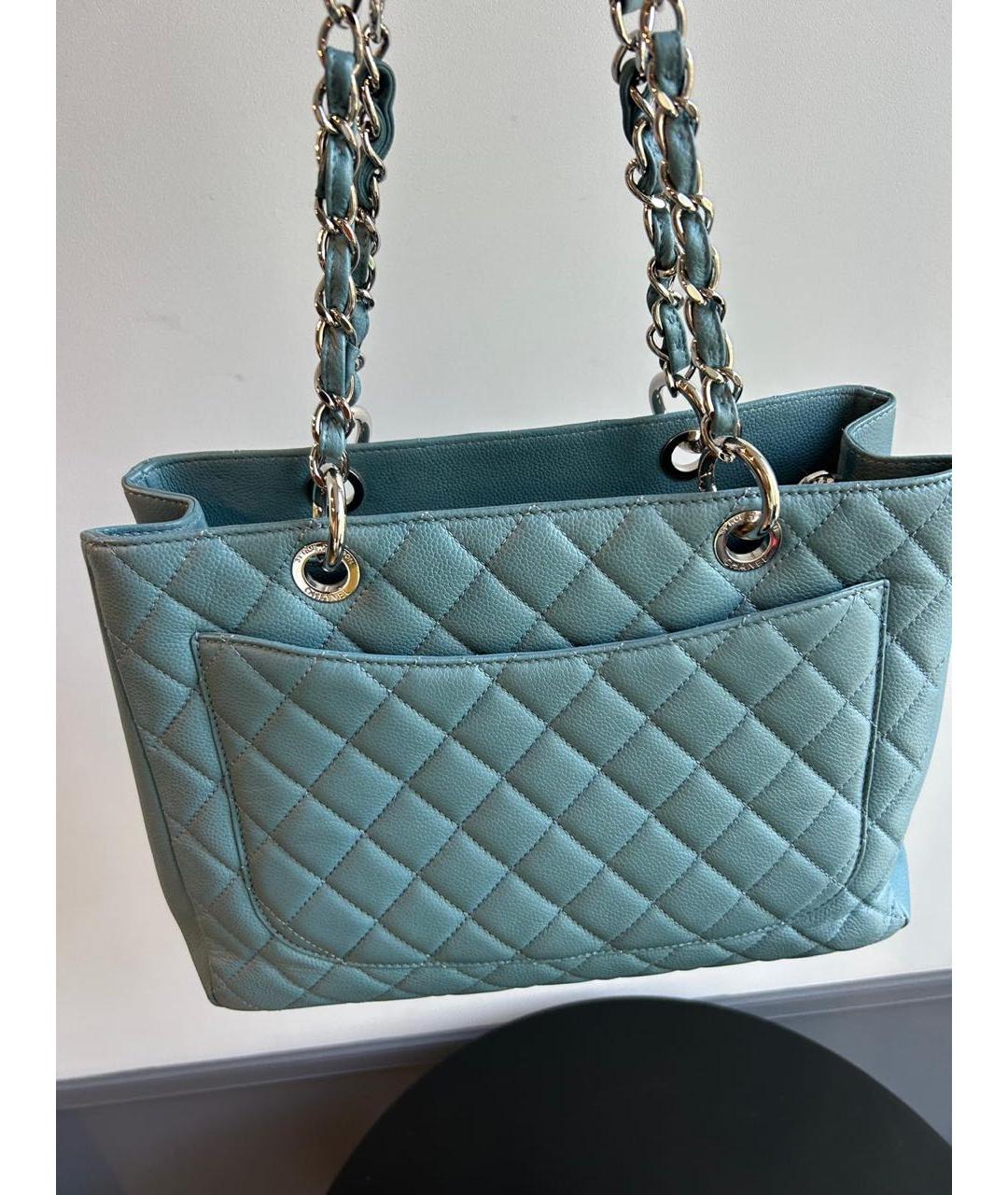 CHANEL Голубая кожаная сумка тоут, фото 2