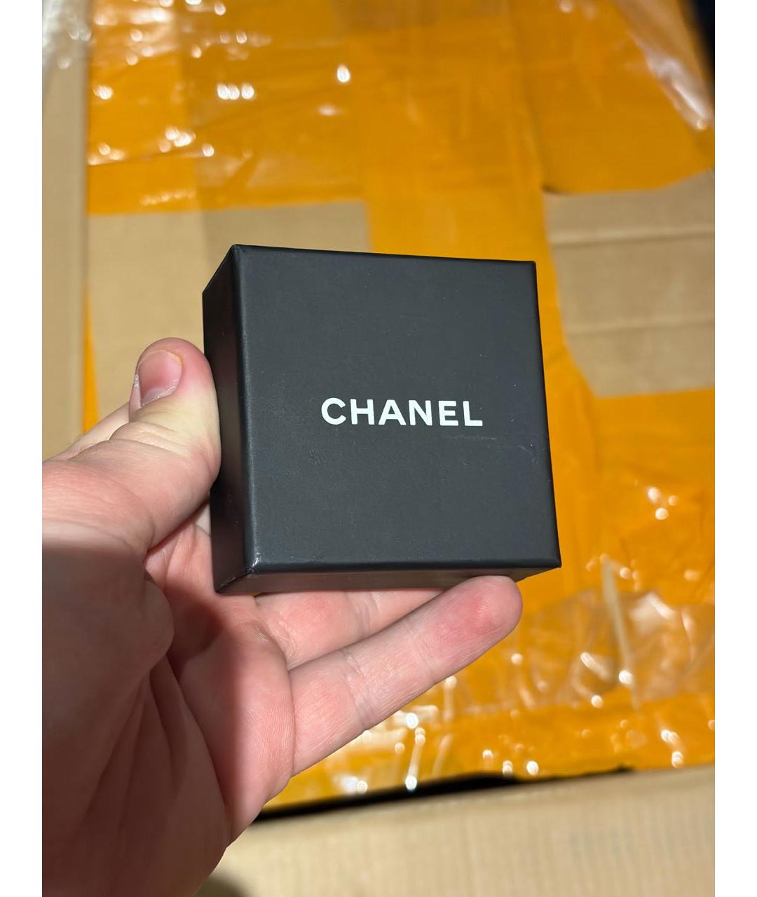 CHANEL Белые серебряные серьги, фото 5