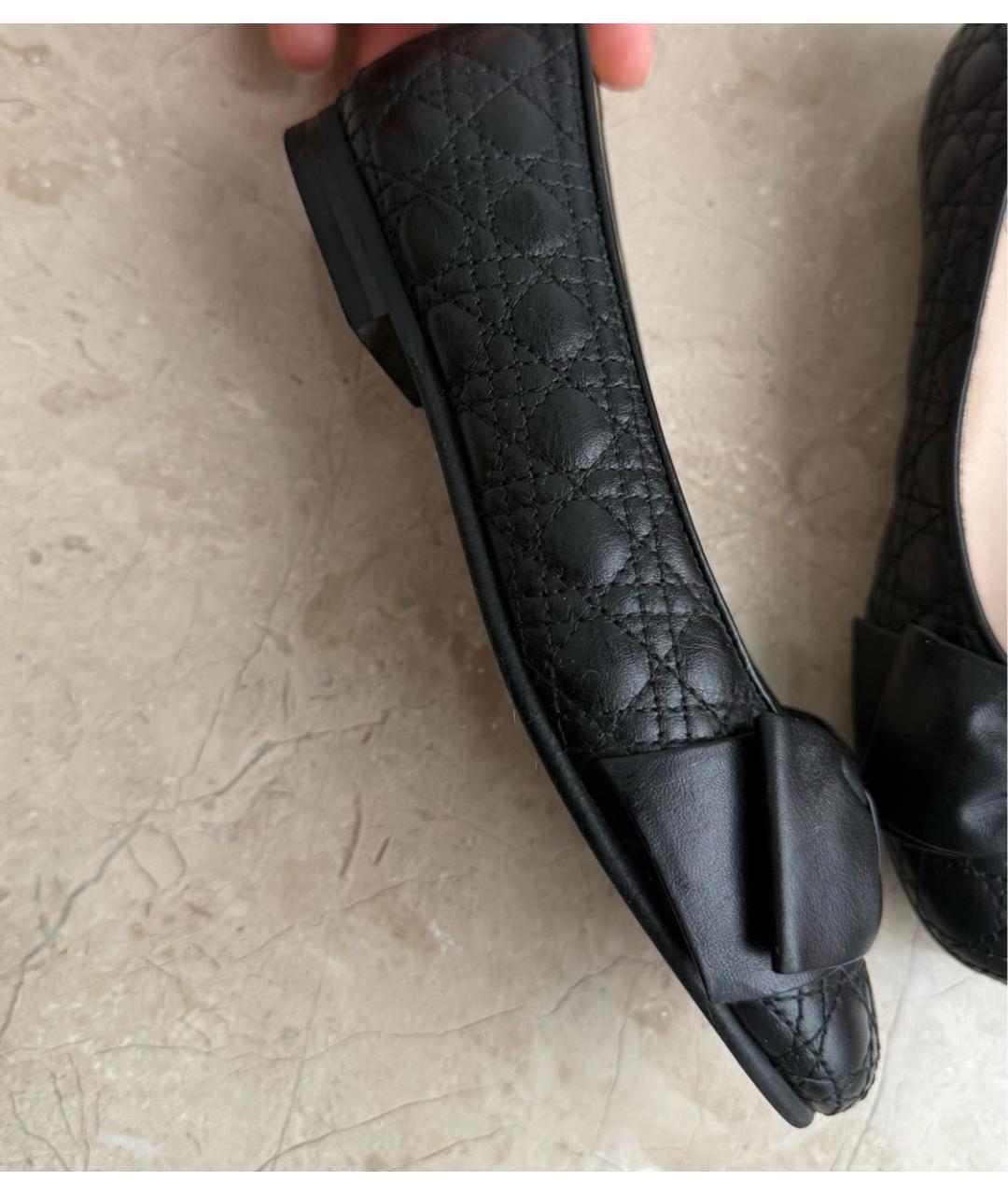 CHRISTIAN DIOR Черные кожаные балетки, фото 5