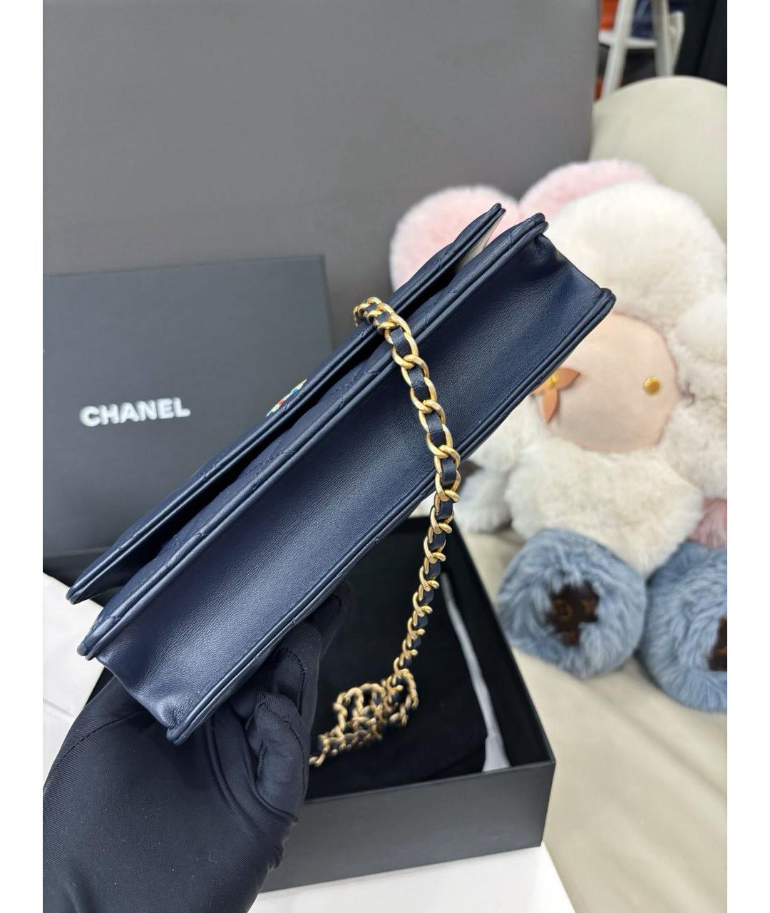 CHANEL Темно-синяя кожаная сумка через плечо, фото 5