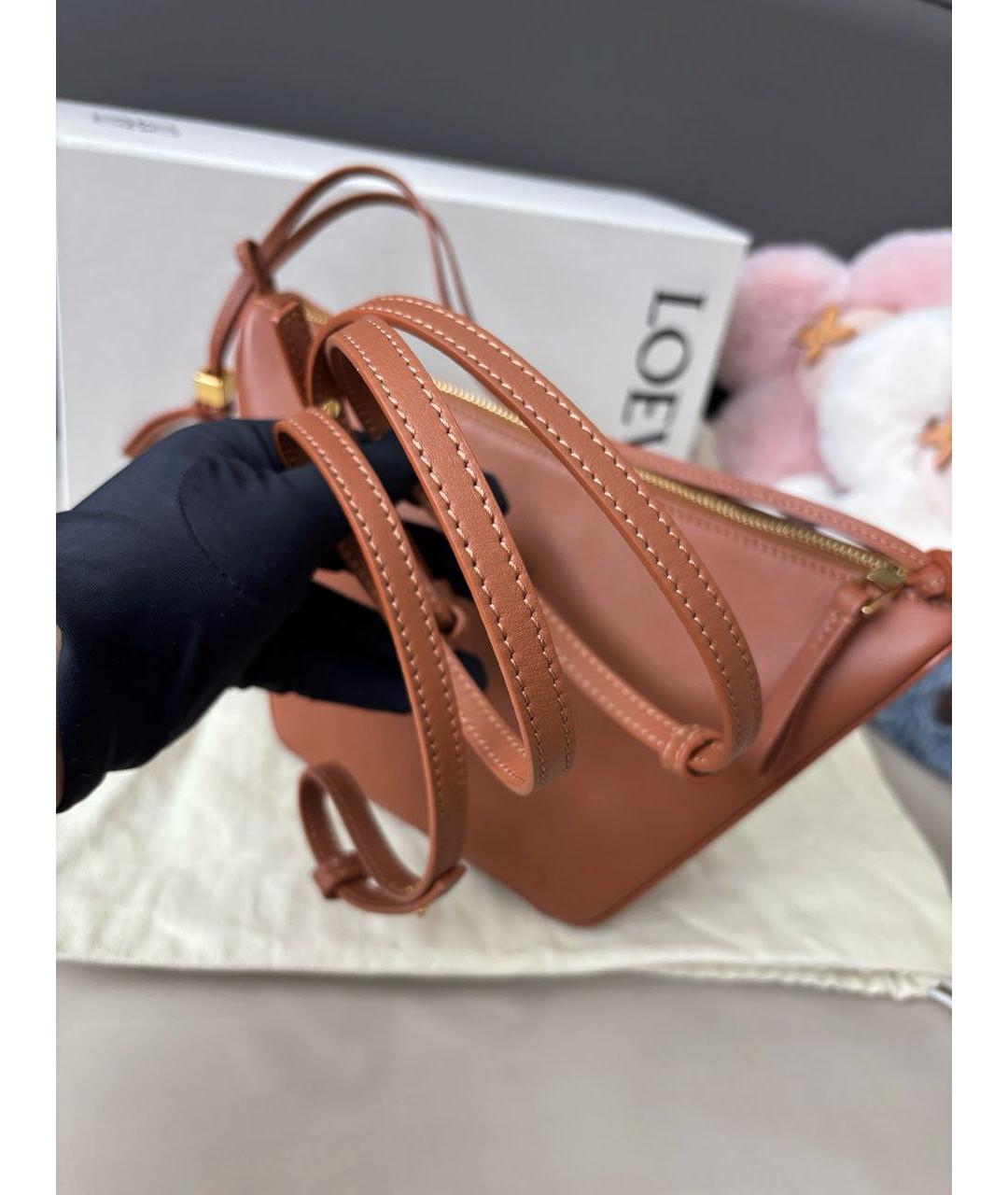 LOEWE Коричневая кожаная сумка с короткими ручками, фото 4