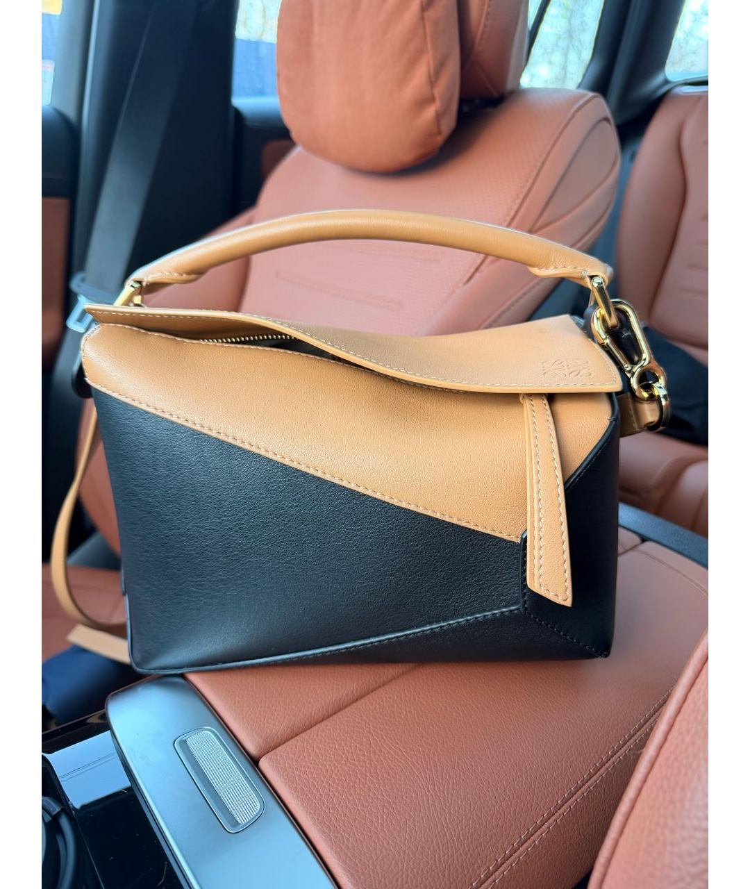 LOEWE Черная кожаная сумка с короткими ручками, фото 9