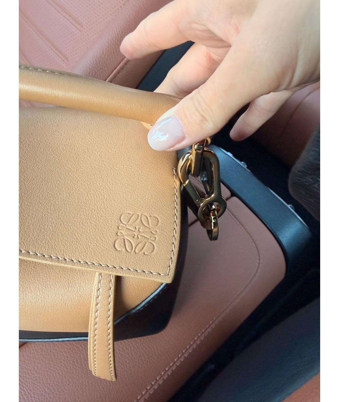 LOEWE Черная кожаная сумка с короткими ручками, фото 5