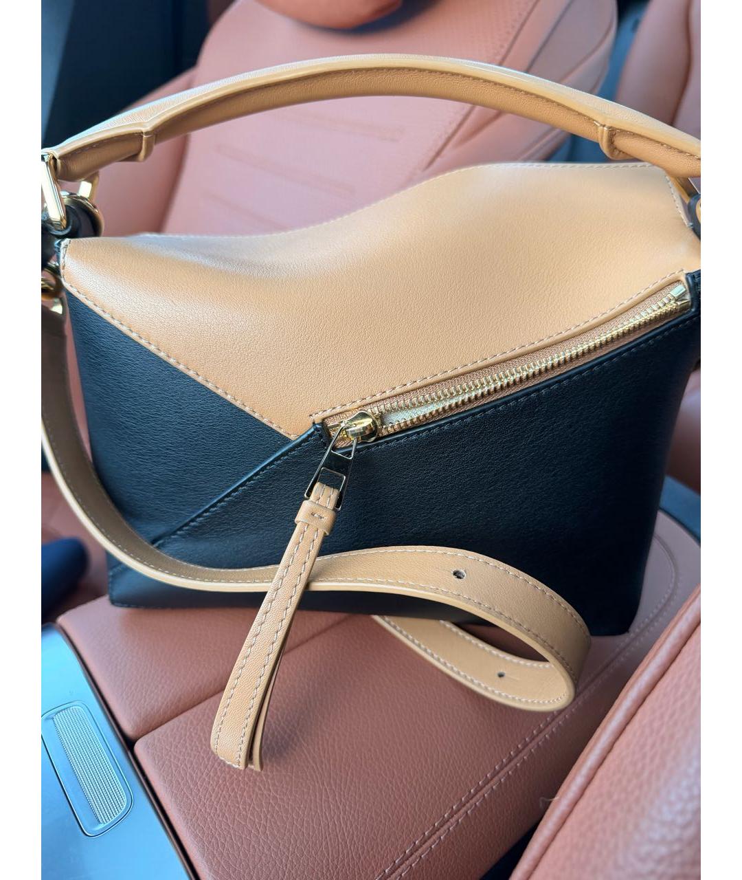 LOEWE Черная кожаная сумка с короткими ручками, фото 3