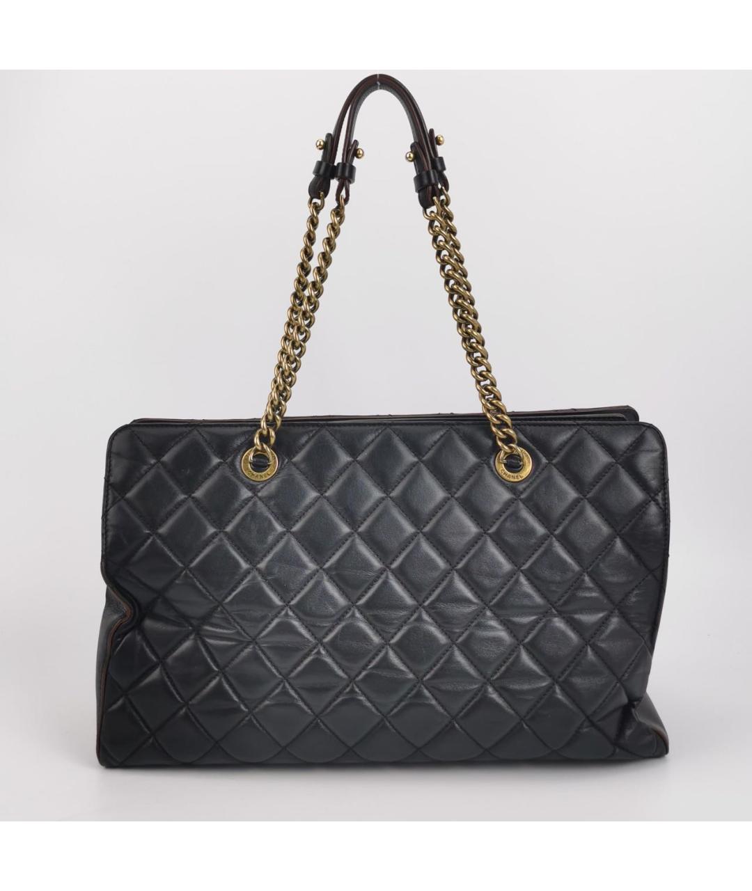 CHANEL Черная кожаная сумка тоут, фото 3