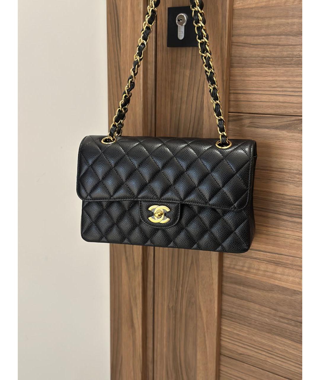 CHANEL Черная кожаная сумка через плечо, фото 9