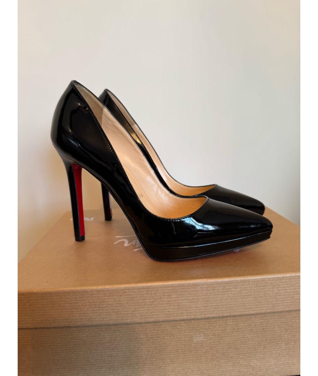 CHRISTIAN LOUBOUTIN Черные туфли из лакированной кожи, фото 4