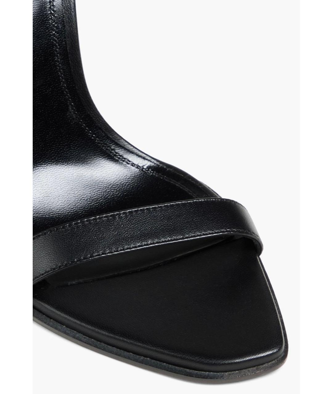 Amina Muaddi Черные кожаные босоножки, фото 3