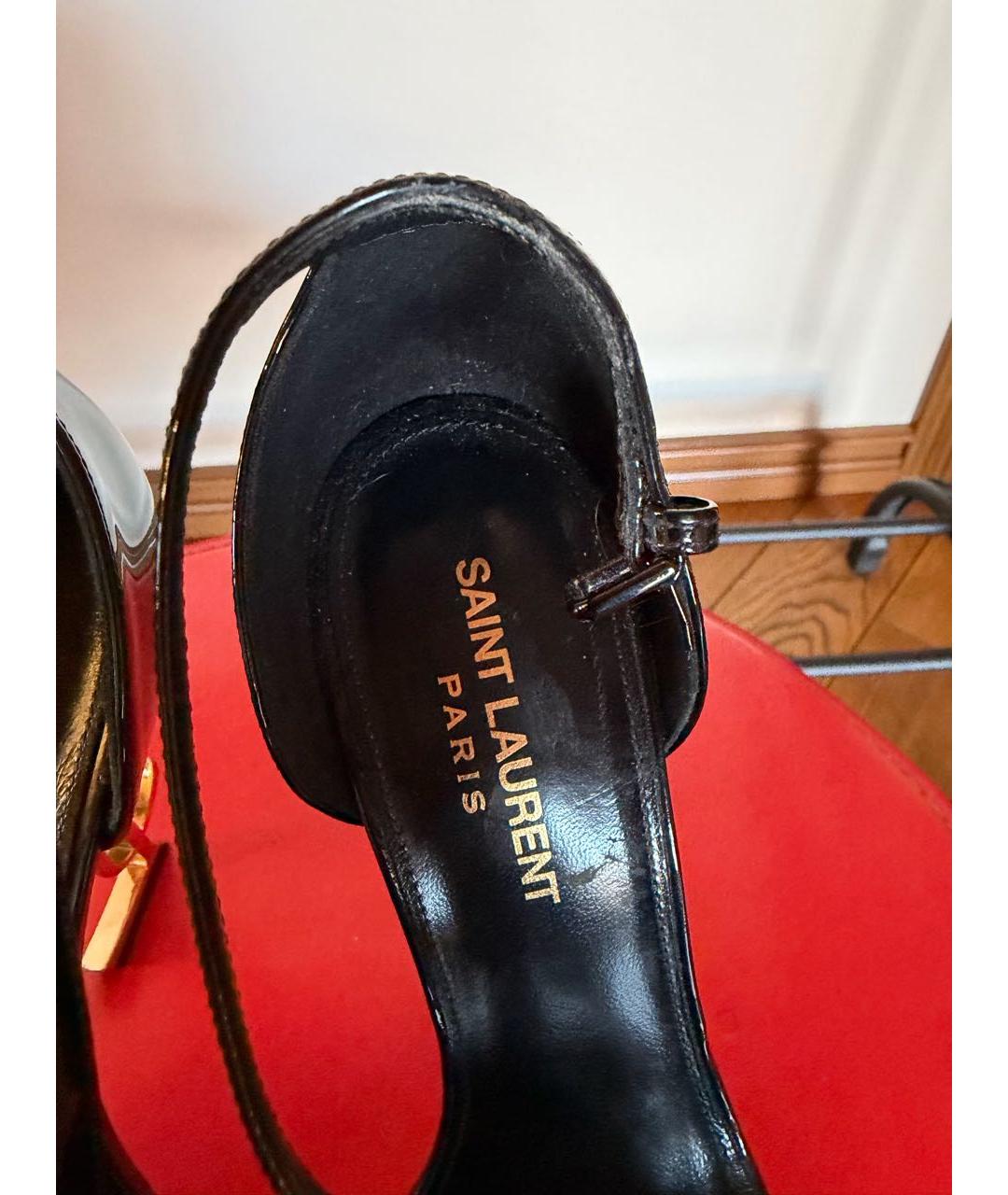 SAINT LAURENT Черные босоножки из лакированной кожи, фото 3