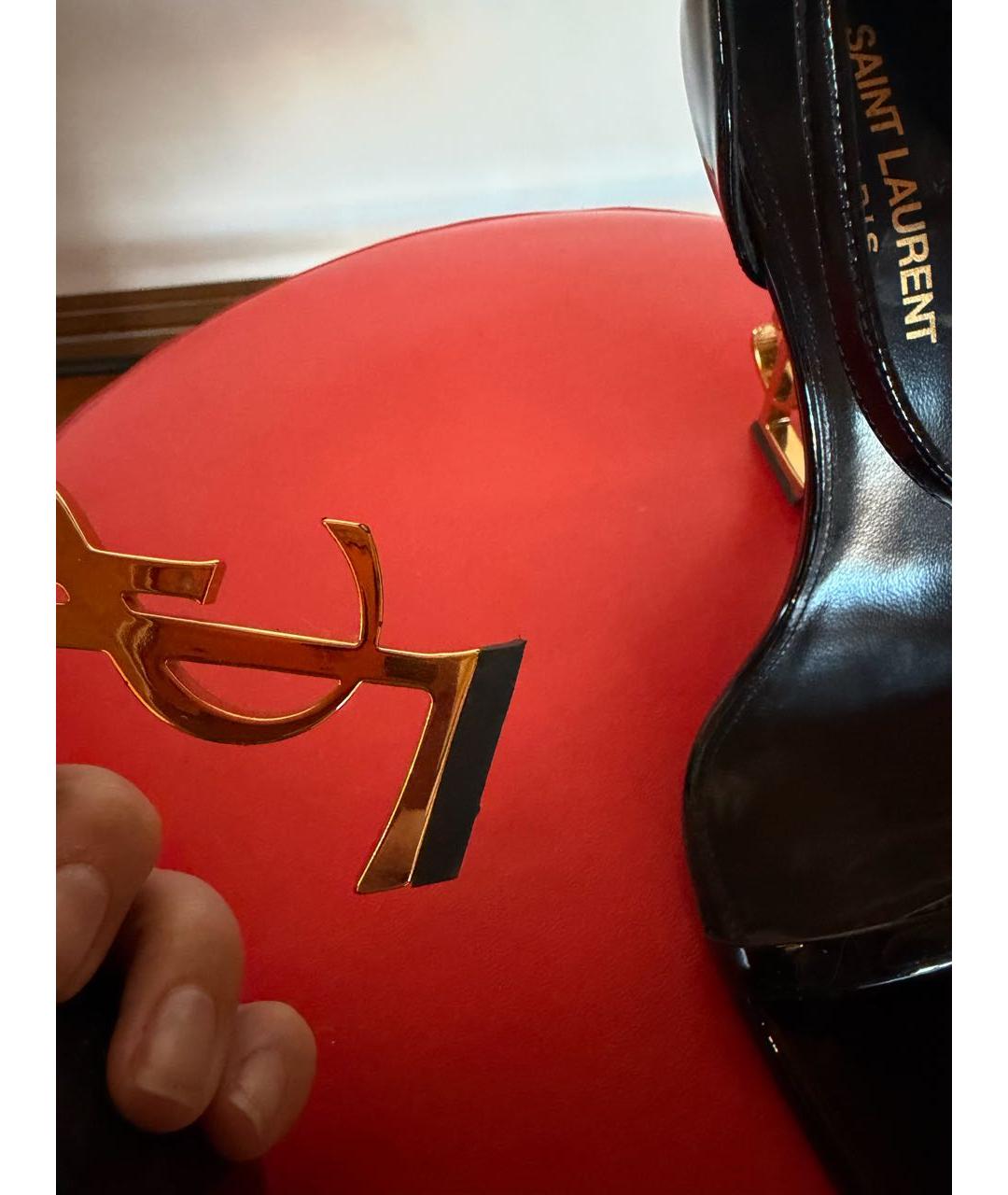 SAINT LAURENT Черные босоножки из лакированной кожи, фото 5