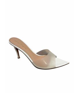 GIANVITO ROSSI Лодочки на низком каблуке