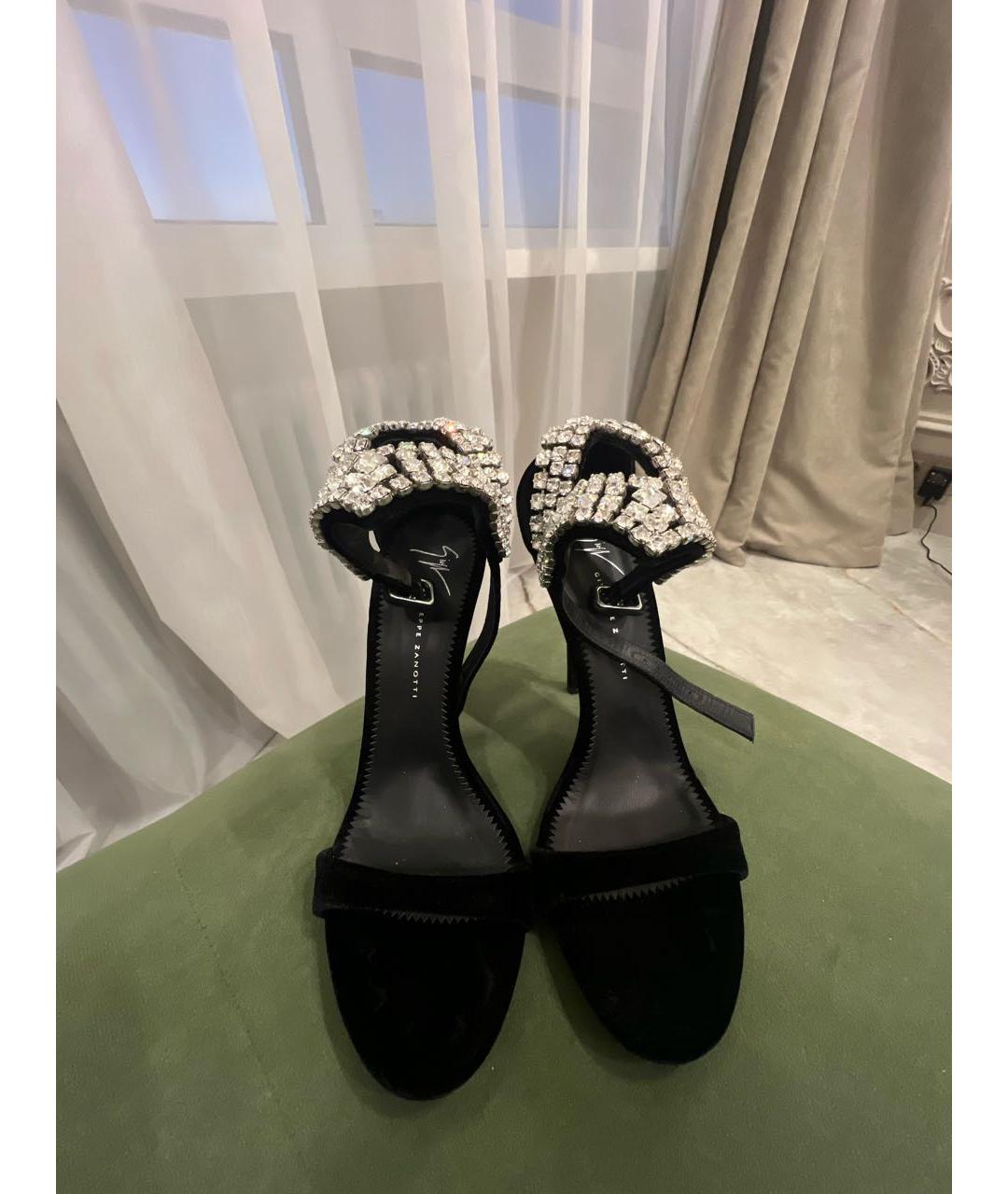 GIUSEPPE ZANOTTI DESIGN Черные бархатные босоножки, фото 2