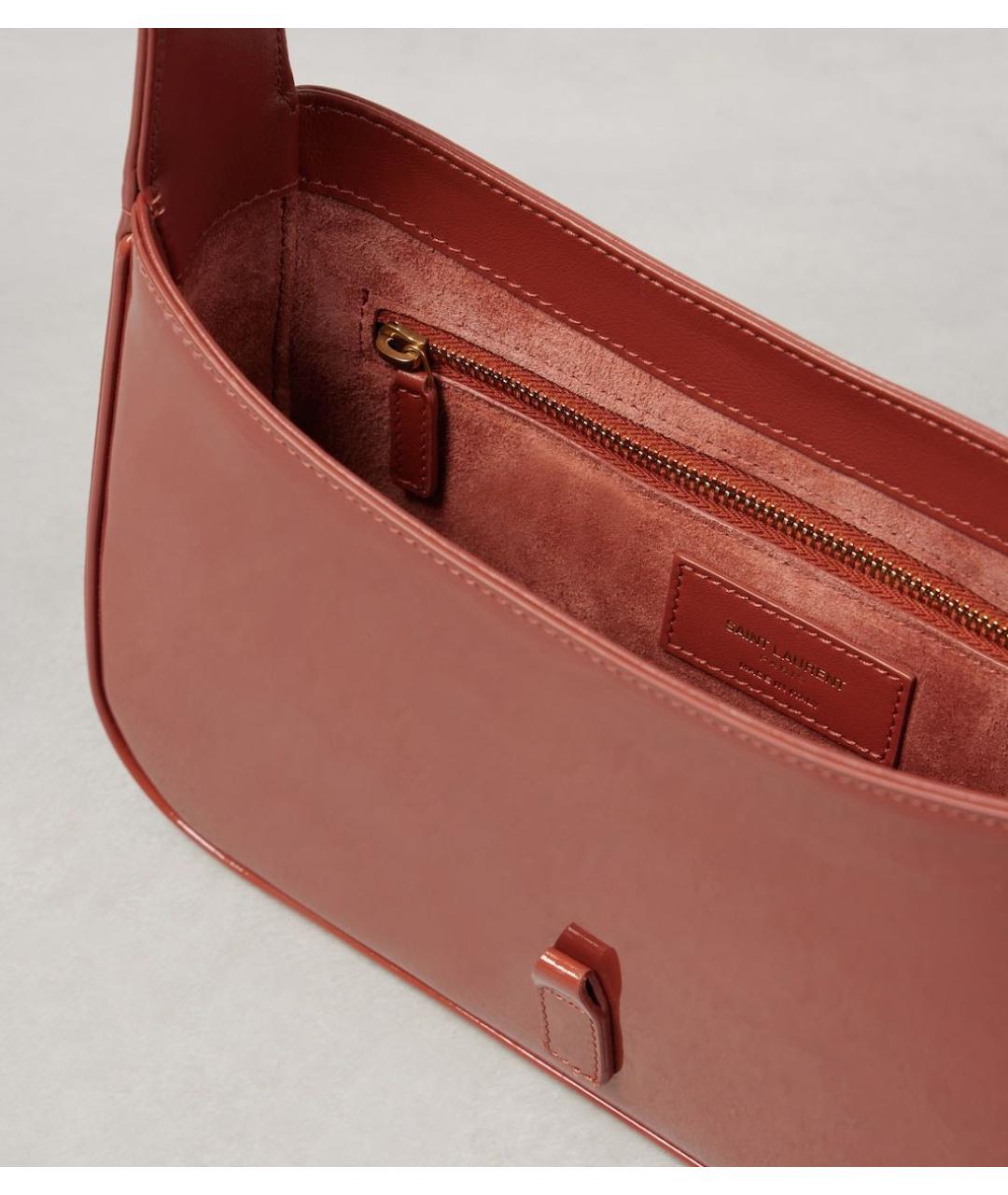 SAINT LAURENT Коралловая сумка с короткими ручками из лакированной кожи, фото 3