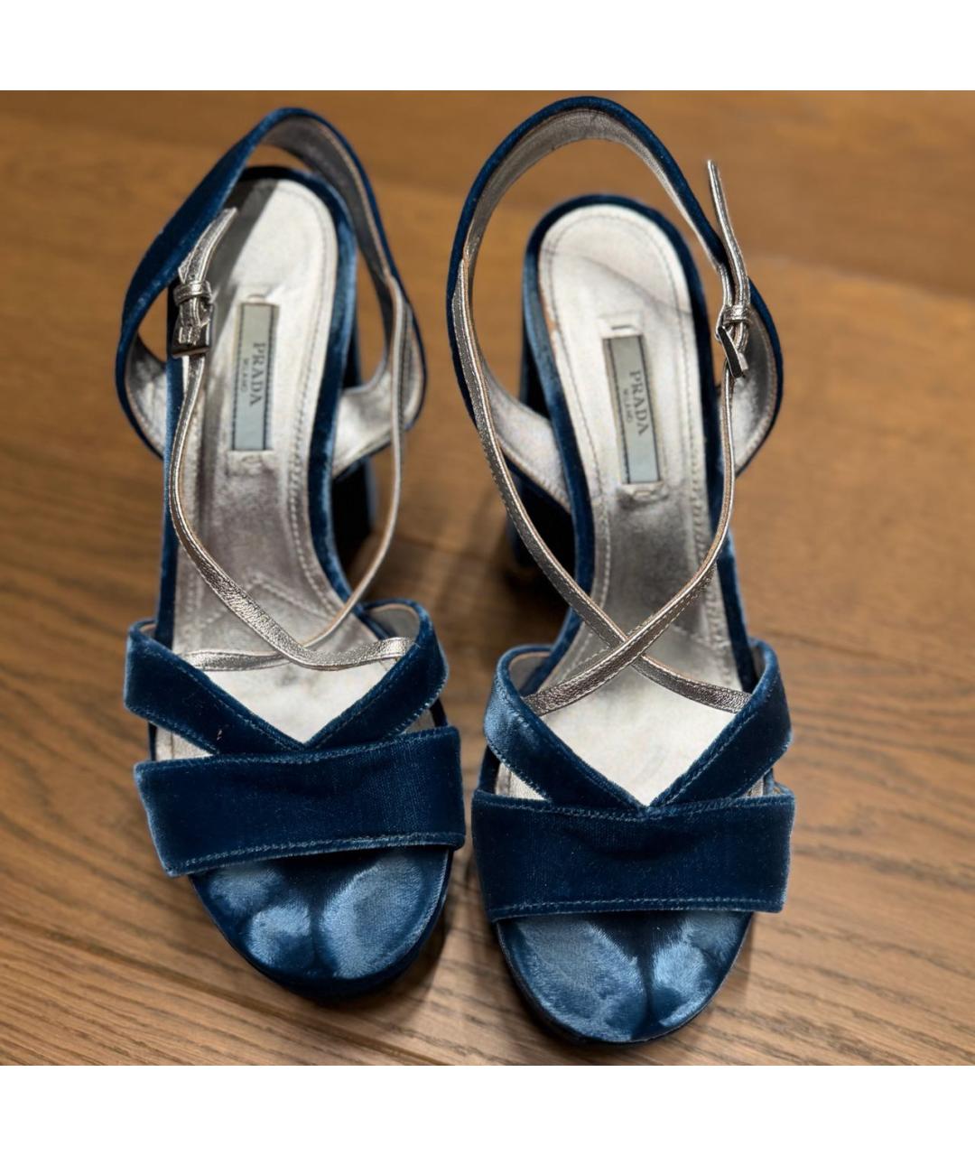 PRADA Голубые бархатные туфли, фото 3