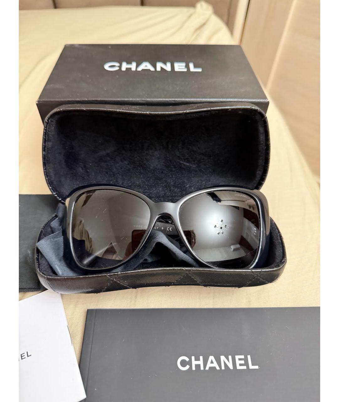 CHANEL Черные пластиковые солнцезащитные очки, фото 2