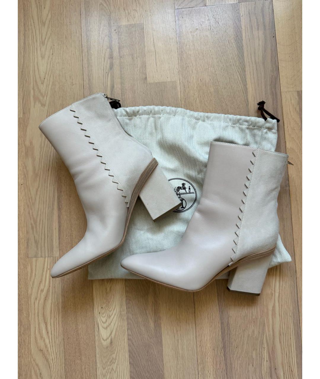 HERMES Бежевые замшевые ботильоны, фото 6