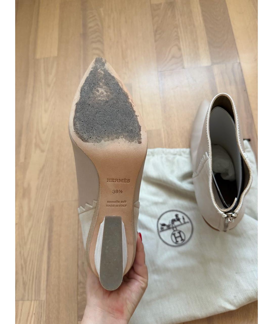 HERMES Бежевые замшевые ботильоны, фото 5