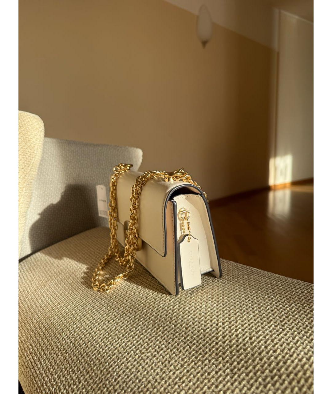 COACH Бежевая кожаная сумка через плечо, фото 2