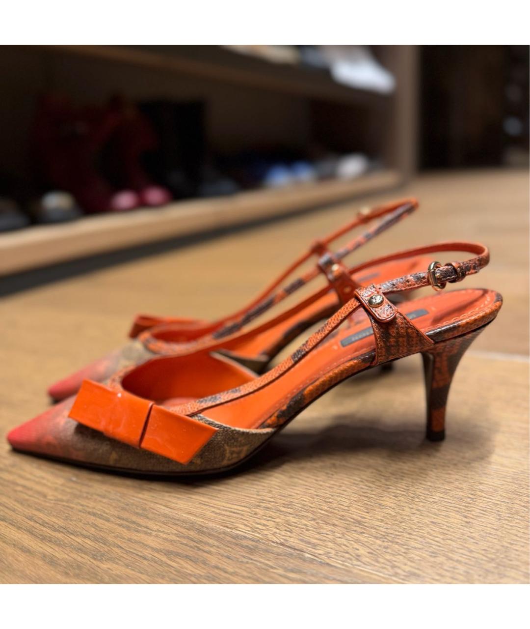 LOUIS VUITTON Оранжевое кожаные туфли, фото 6