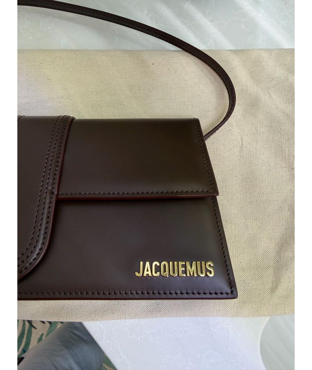 JACQUEMUS Коричневая кожаная сумка с короткими ручками, фото 6