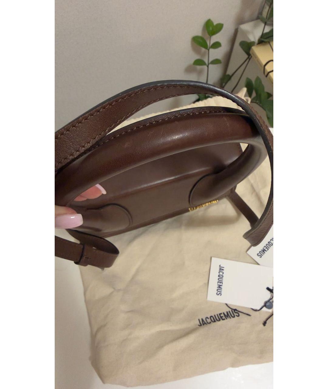 JACQUEMUS Коричневая кожаная сумка с короткими ручками, фото 7