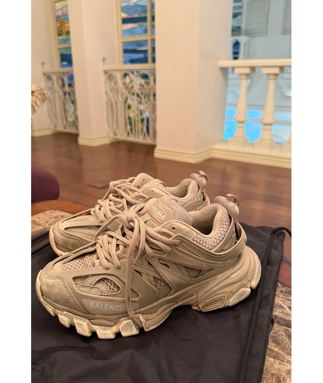 BALENCIAGA Бежевые кожаные кроссовки, фото 4