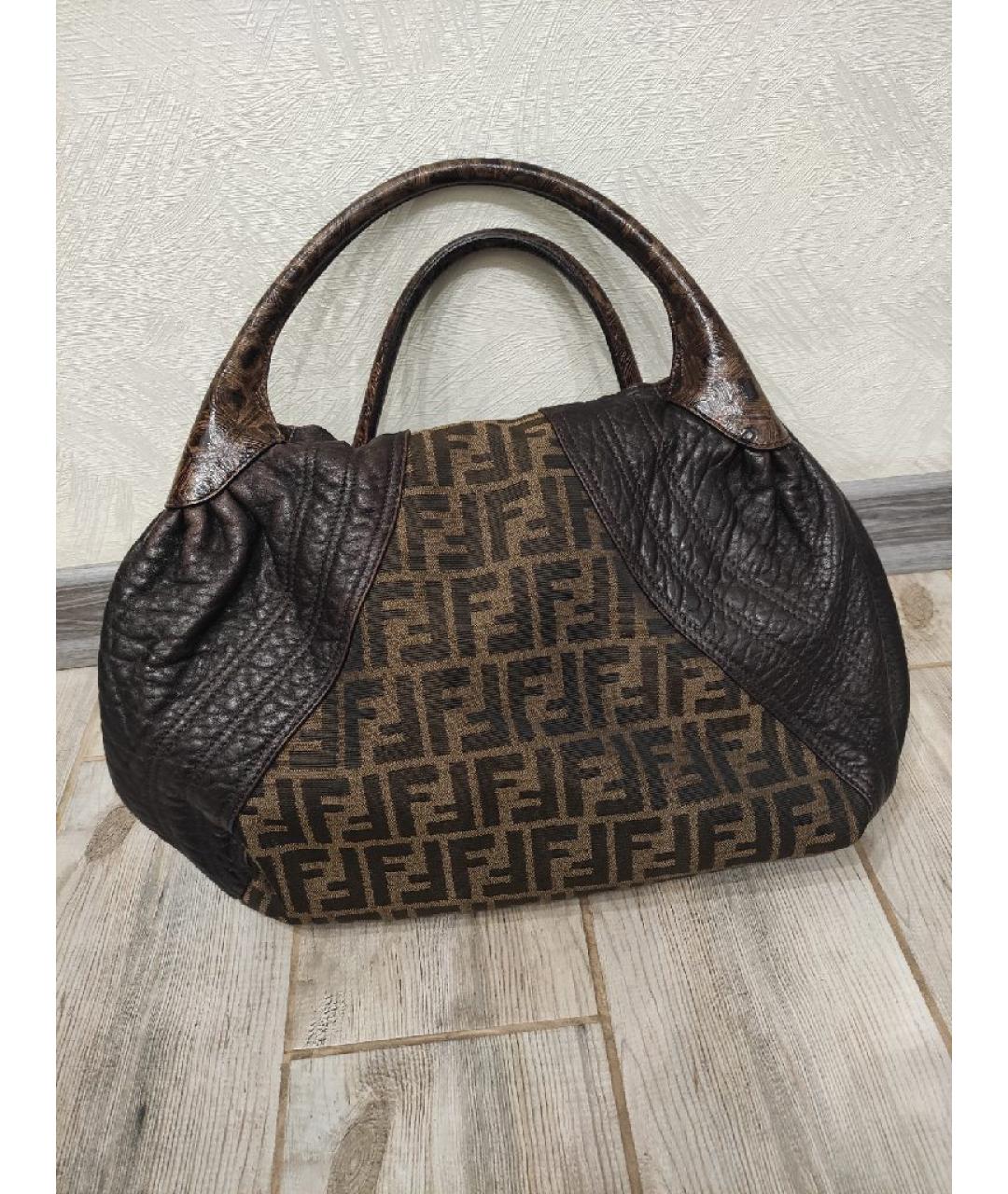 FENDI Коричневая тканевая сумка тоут, фото 3