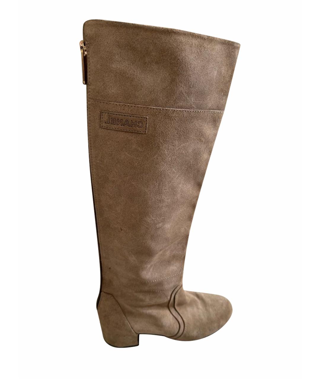 CHANEL Коричневые замшевые сапоги, фото 1