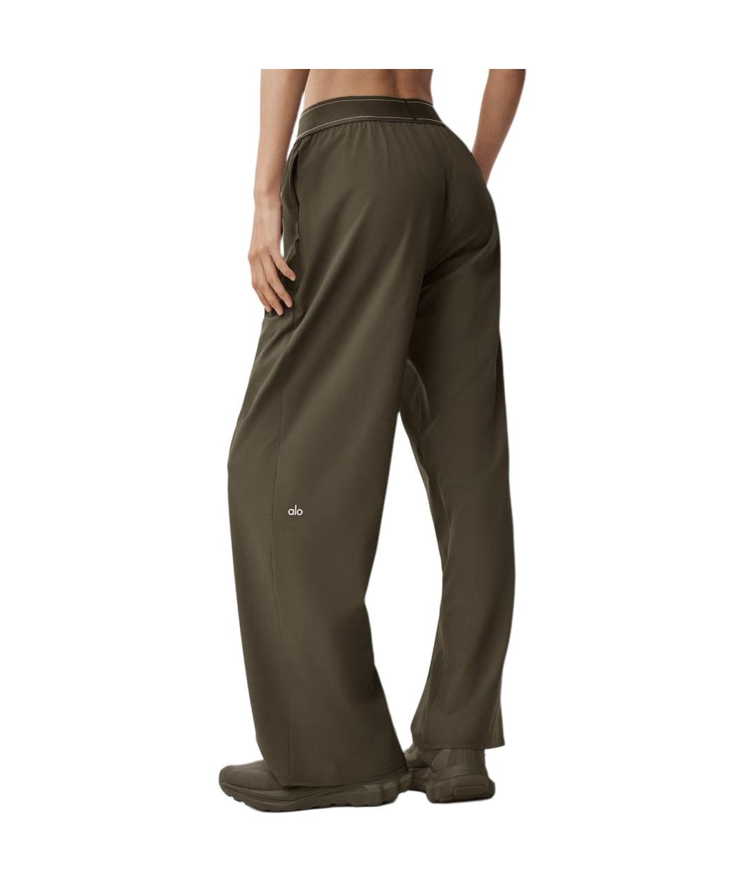 ALO YOGA Зеленые прямые брюки, фото 2