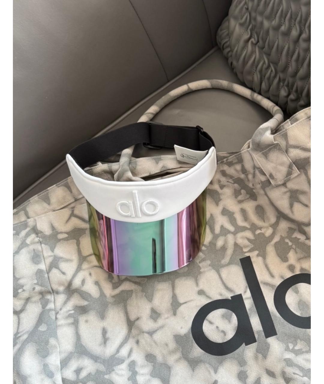 ALO YOGA Белая кепка, фото 2