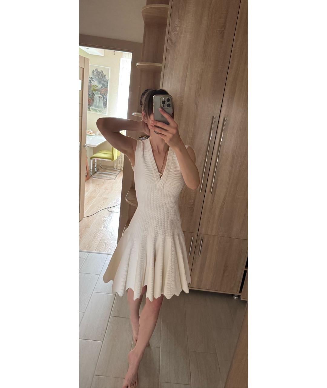 ALAIA Белое вискозное повседневное платье, фото 5