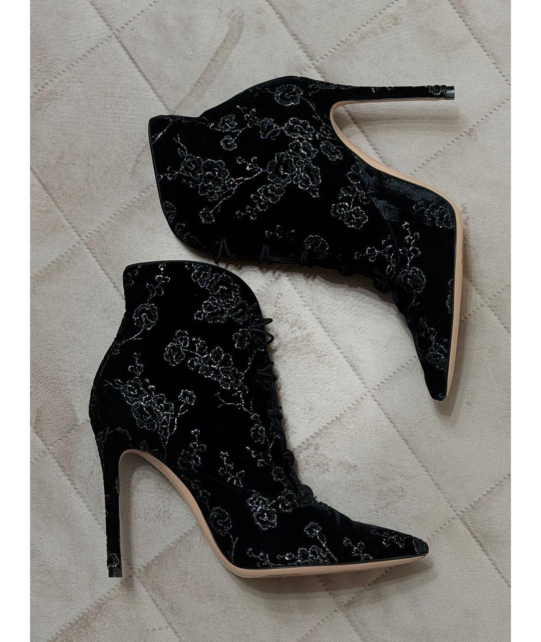 GIANVITO ROSSI Черные бархатные ботильоны, фото 3