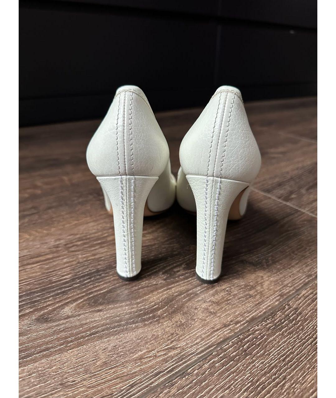 VALENTINO Белые кожаные туфли, фото 4