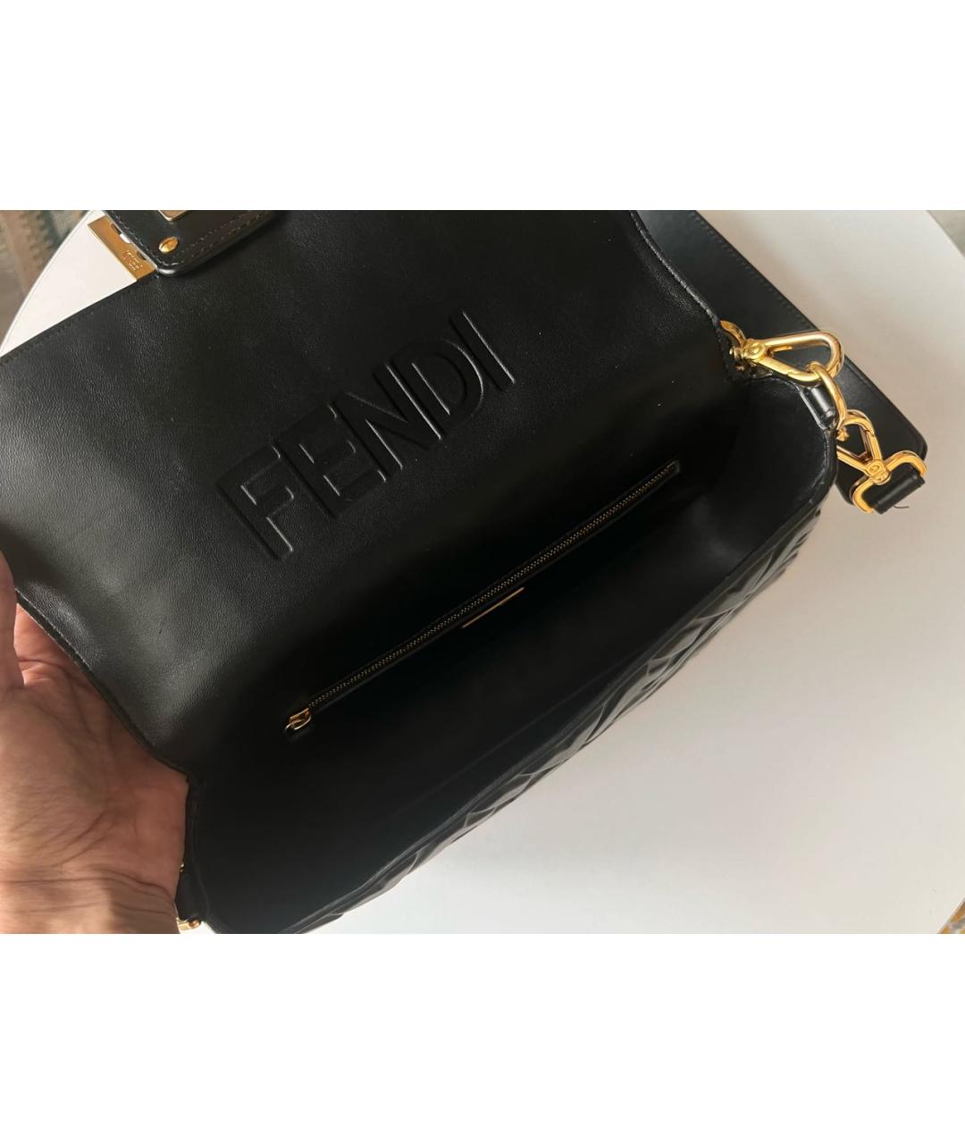 FENDI Черная кожаная сумка с короткими ручками, фото 3