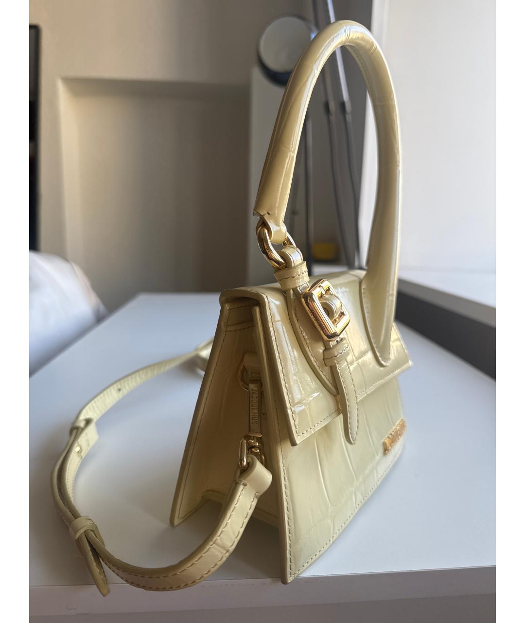 JACQUEMUS Желтая кожаная сумка с короткими ручками, фото 2