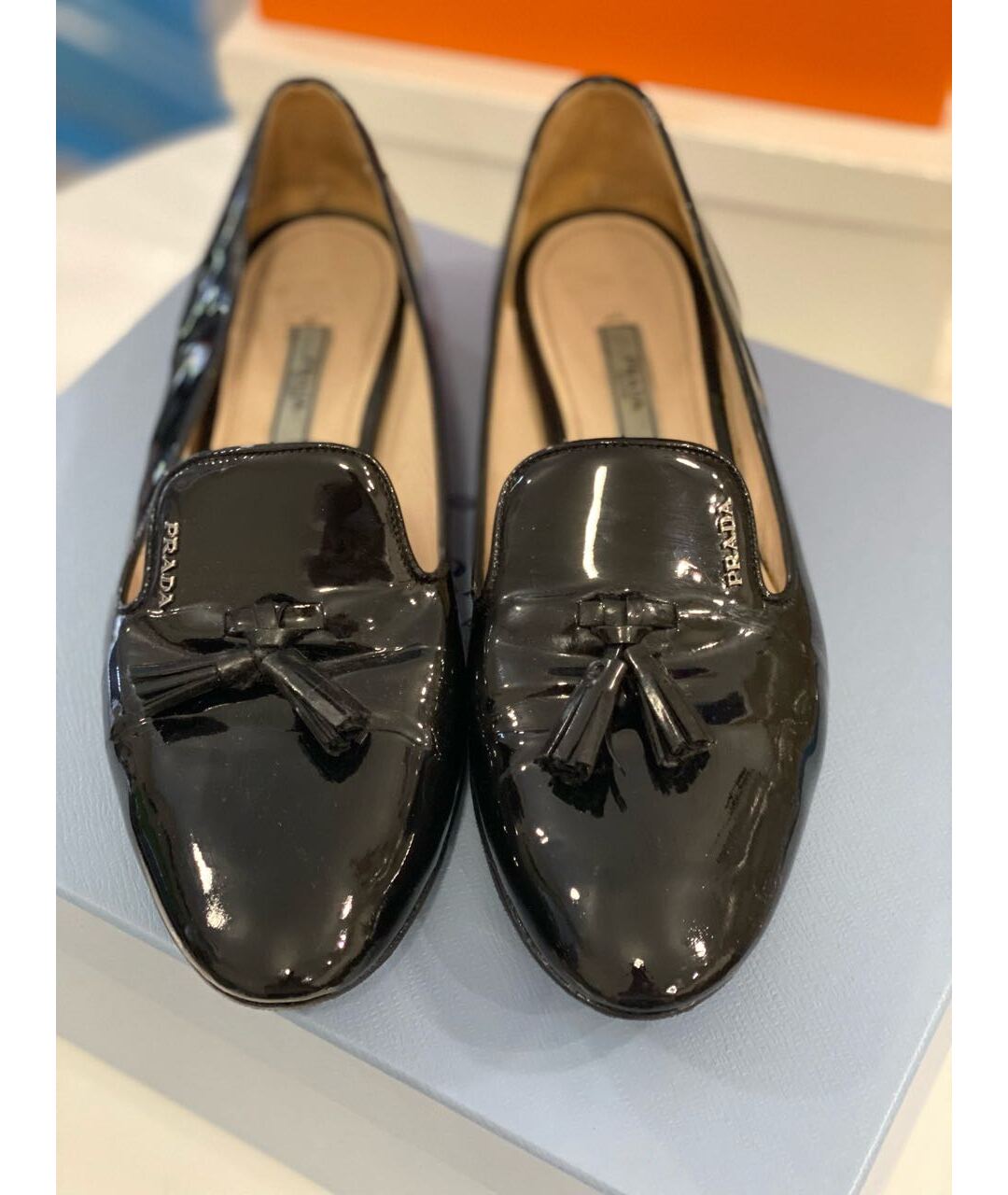 PRADA Черные лоферы из лакированной кожи, фото 3