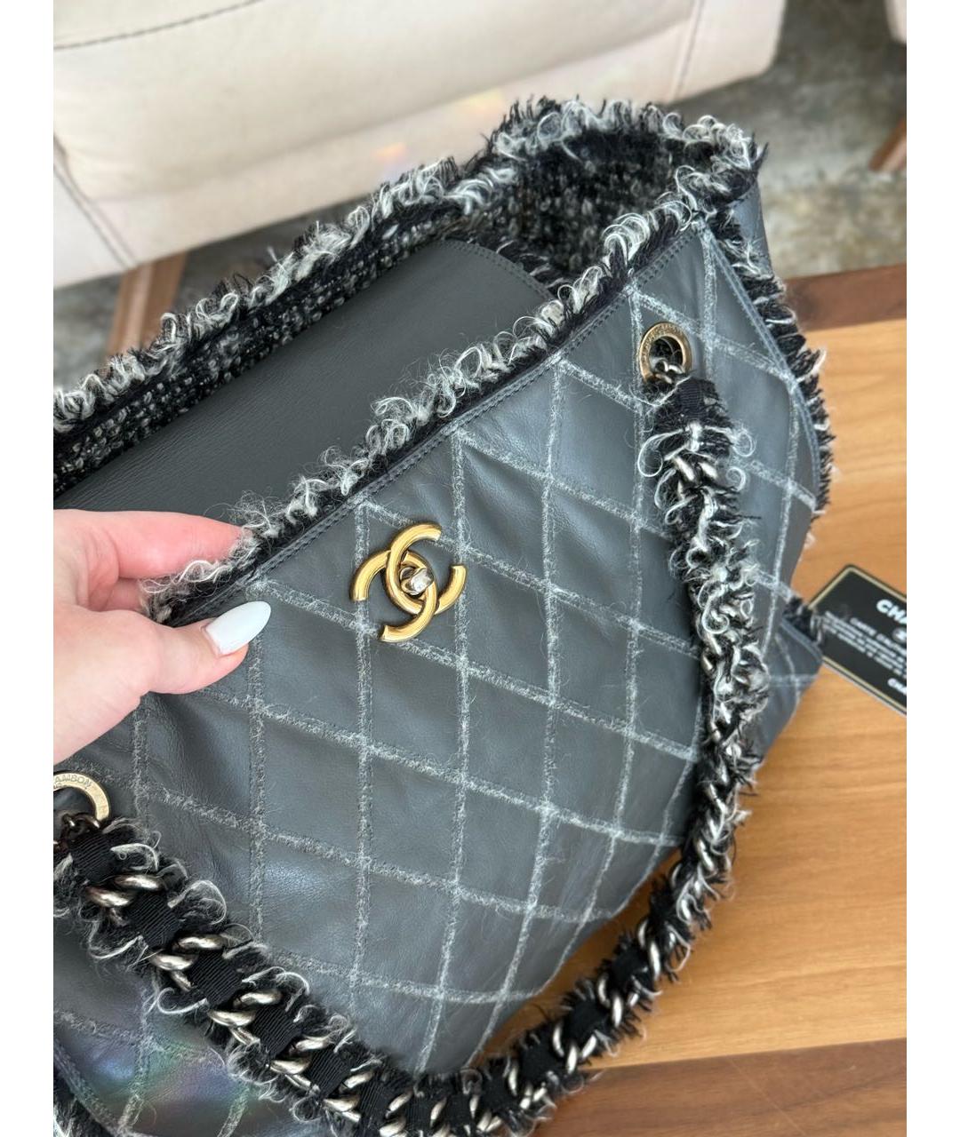 CHANEL Серая кожаная сумка тоут, фото 7